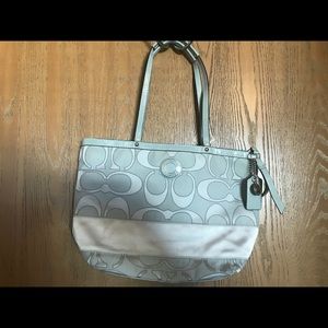 Coach tote